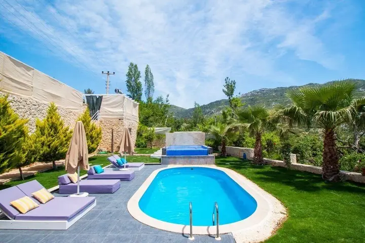 Исламлар: Villa Ozgun