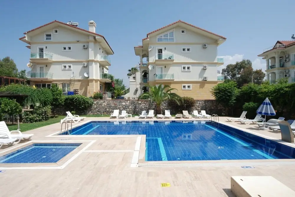 Фетхие: Saros Apartments