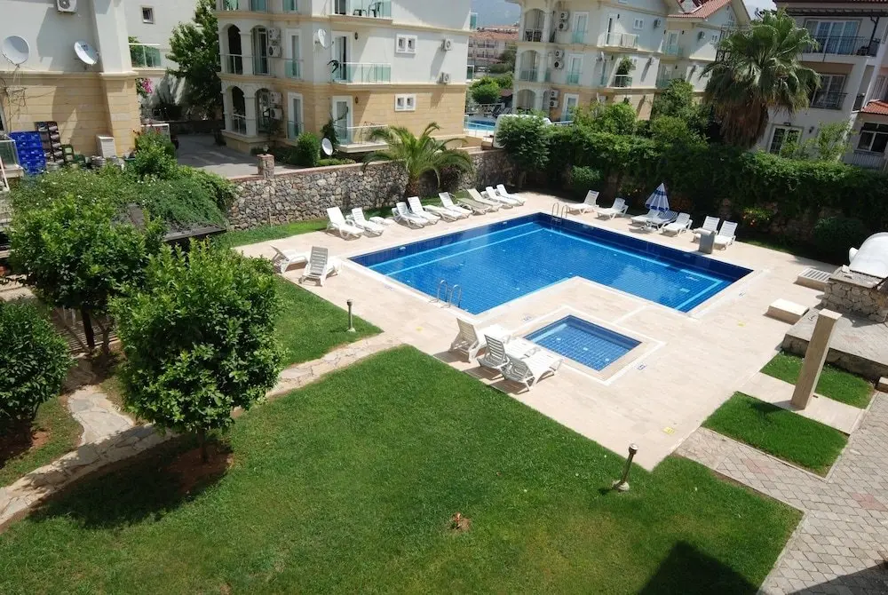 Фетхие: Saros Apartments
