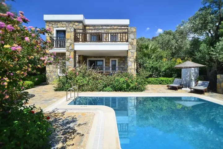 Гюмюшлюк: Villa Janan