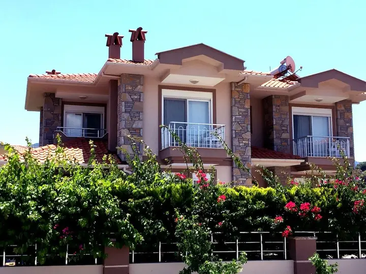 Дальян: Villa Ebru