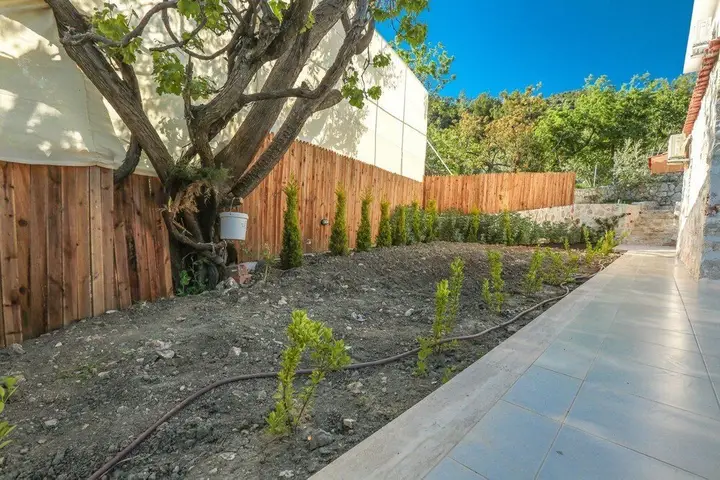 Исламлар: Villa Ihlamur