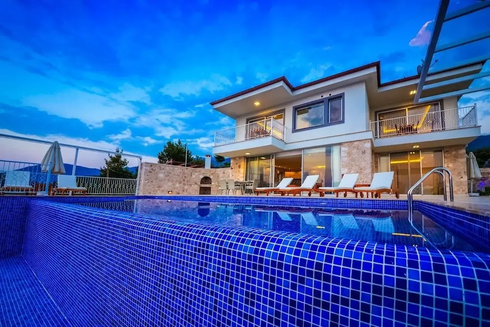 Исламлар: Villa Buket