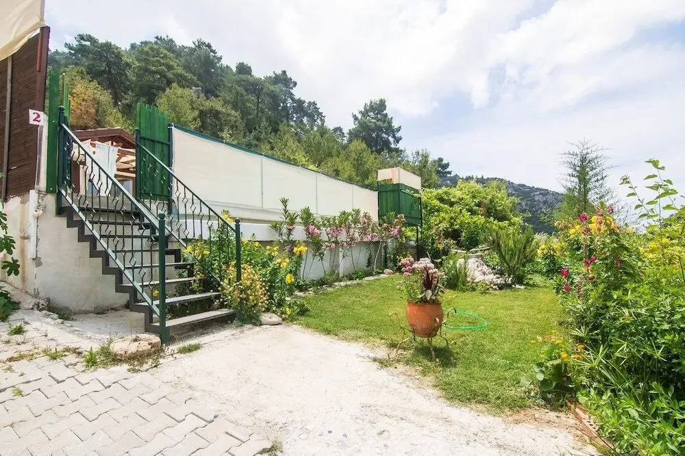 Исламлар: Villa Akasya