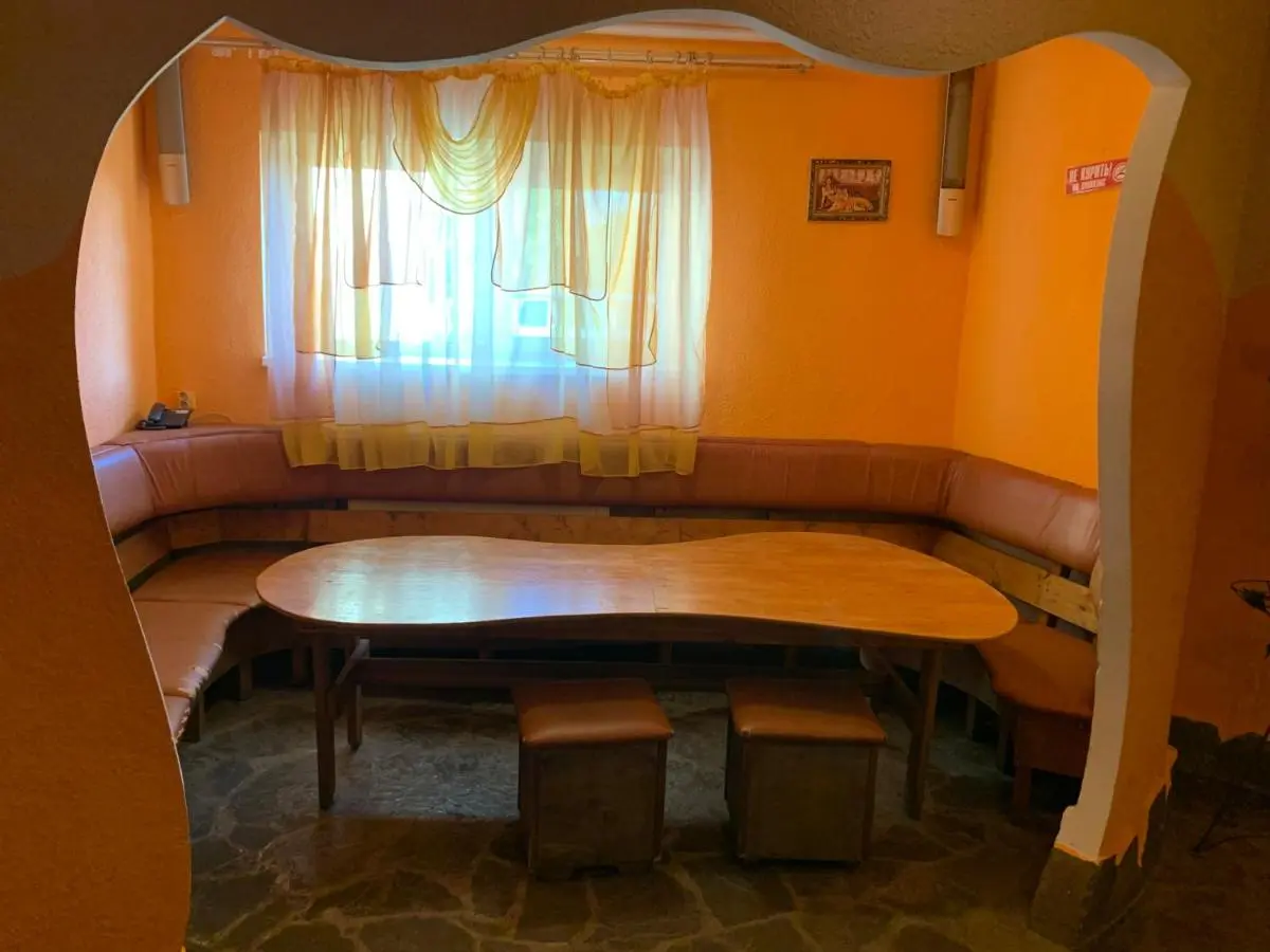 Raysemënovskoye: Рокбарс