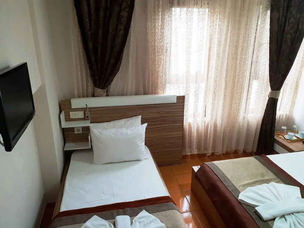 Altun Hotel — фото 1