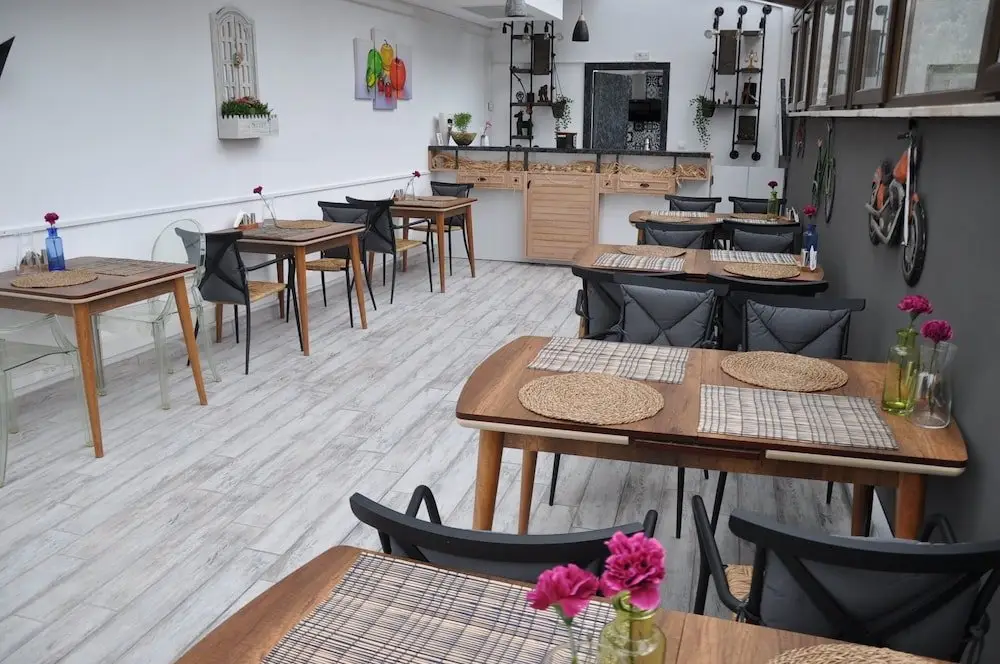 Увезпинар: Atroa Butik Otel