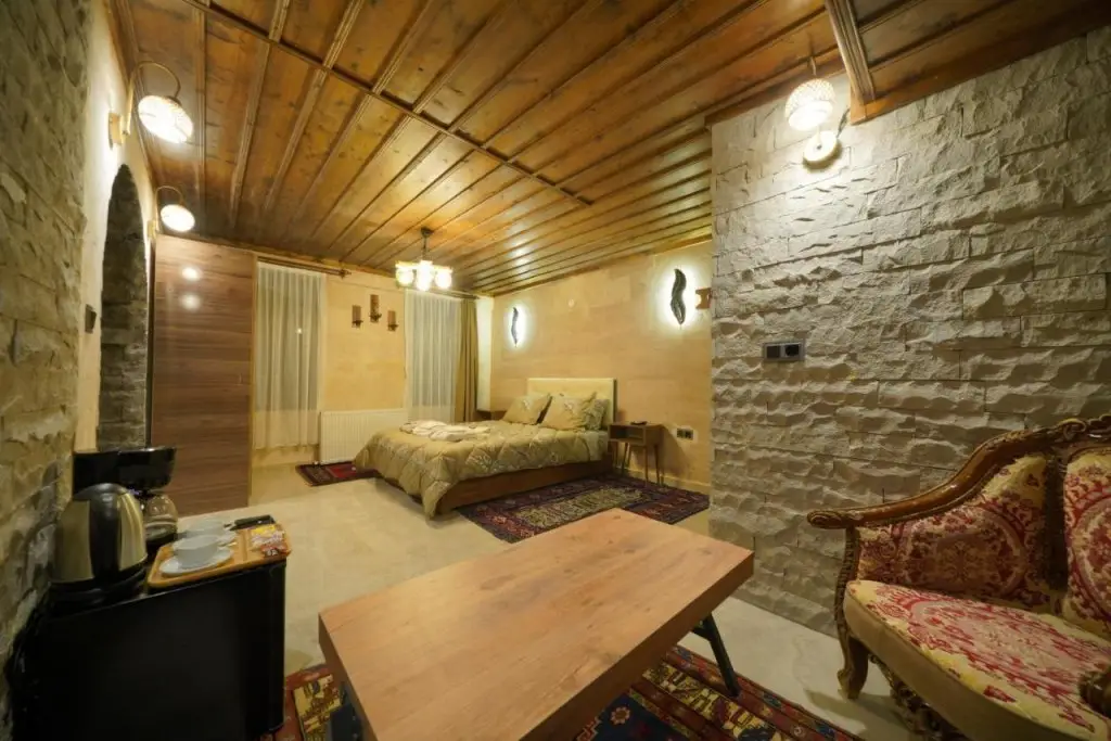 Гёреме: Göreme Cave Rooms