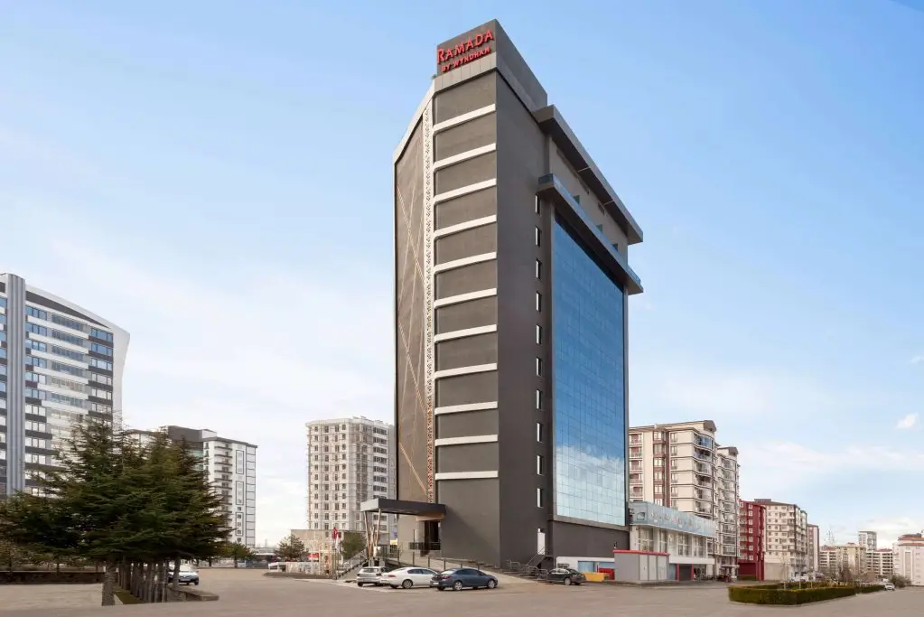 Нигде: Ramada by Wyndham Nigde