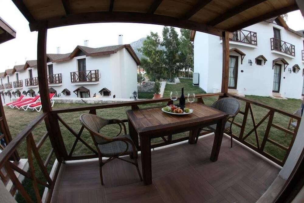 Карабурун: Karaburun Mimoza Apart Hotel