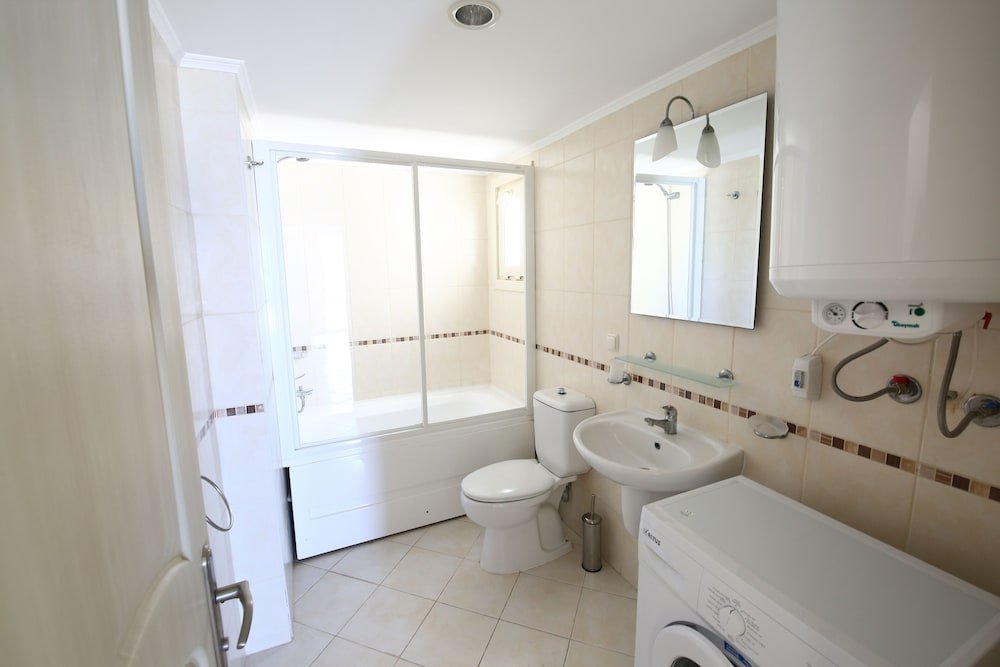 Милас: 1 Bedroom Apartment Lake View 3 by Likya Global