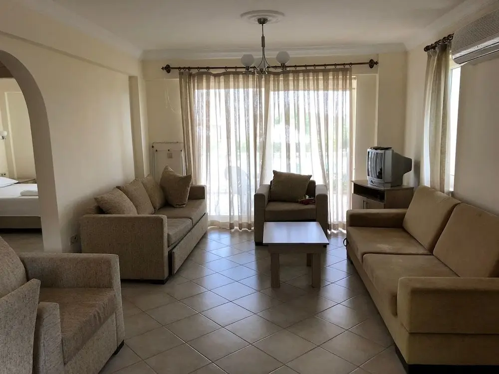 Милас: Apartment 3 Bedroom Lake View 3 by Likya Global