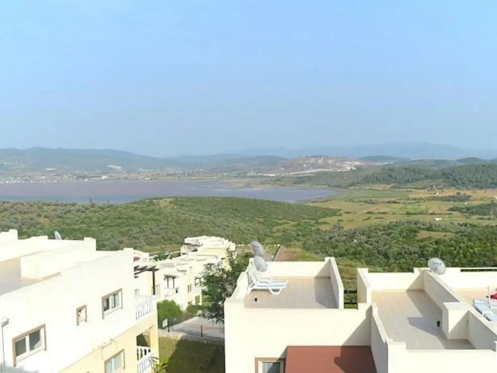 Милас: 2 Bedroom Apartment Lake View 3 by Likya Global
