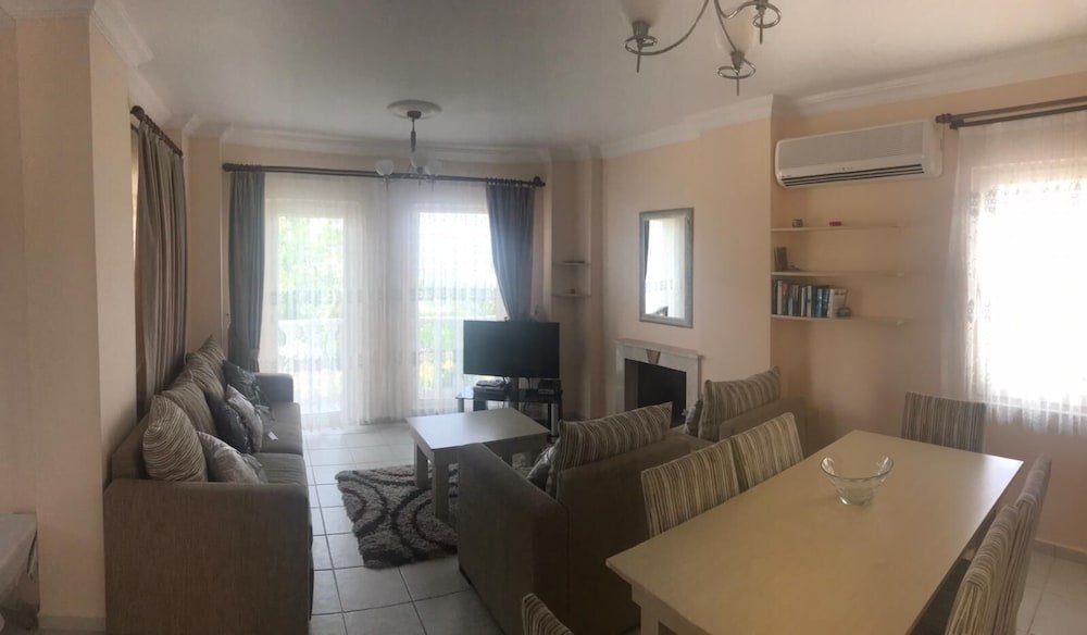 Милас: 1 Bedroom Apartment Lake View 8 by Likya Global