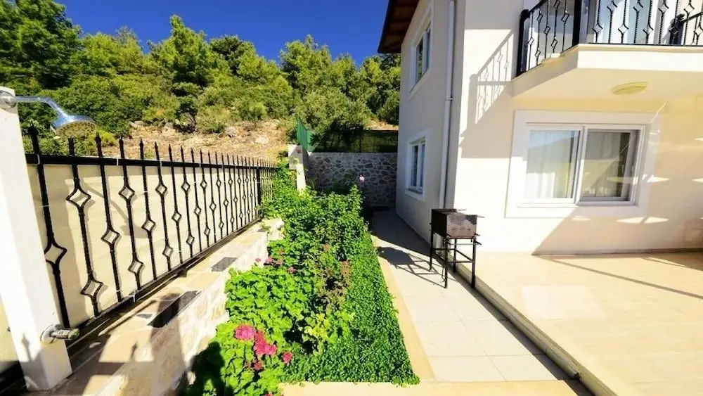 Исламлар: Villa Gumus