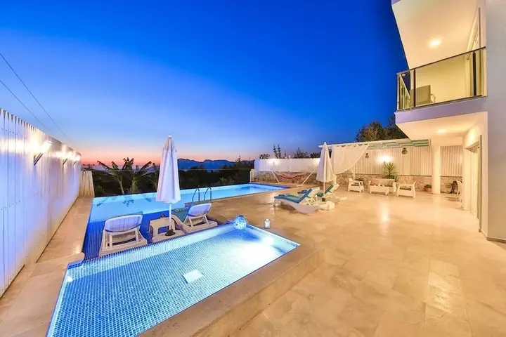 Исламлар: Villa Gunbatimi