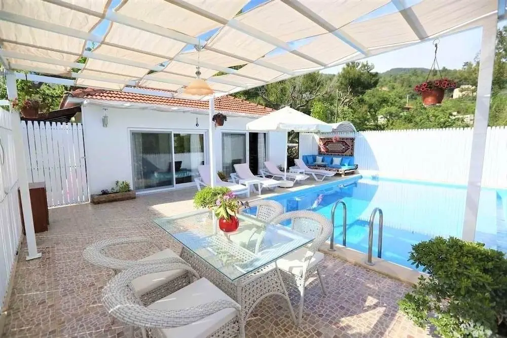 Исламлар: Villa Gulcan