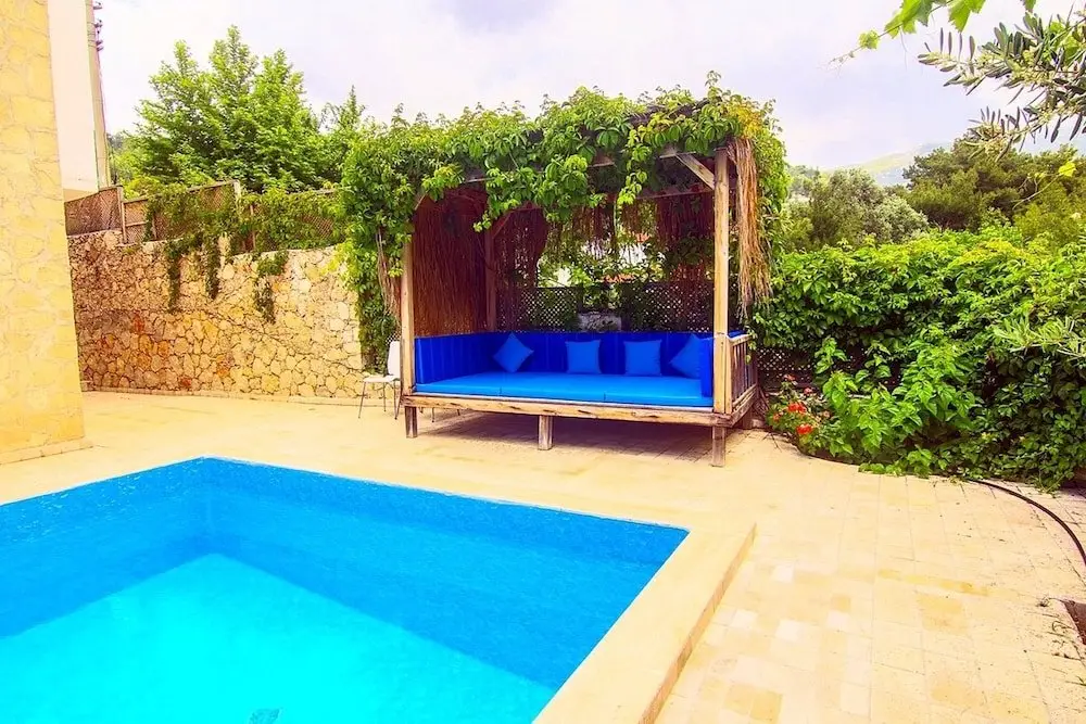Исламлар: Villa Orkide