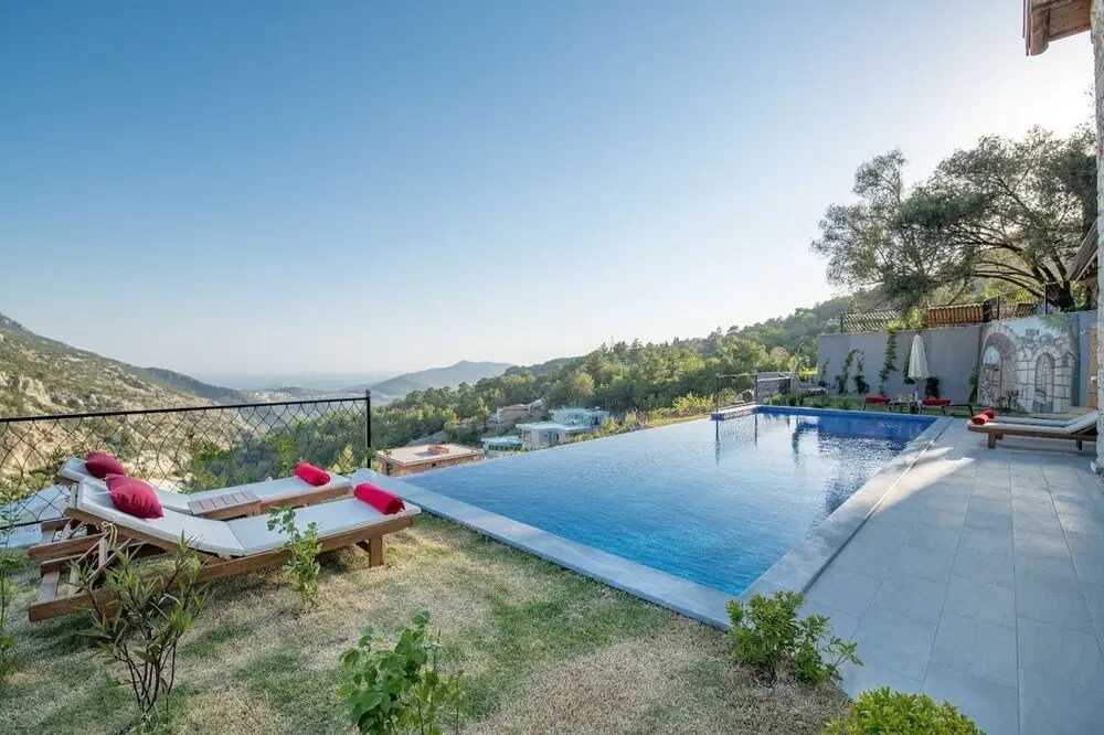 Исламлар: Villa Tasci