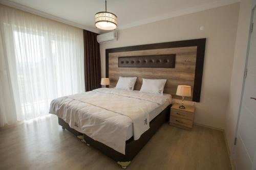 Йомра: Black Rose Apartment