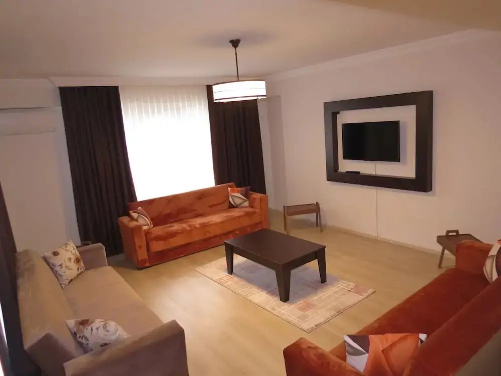 Йомра: Black Rose Apartment