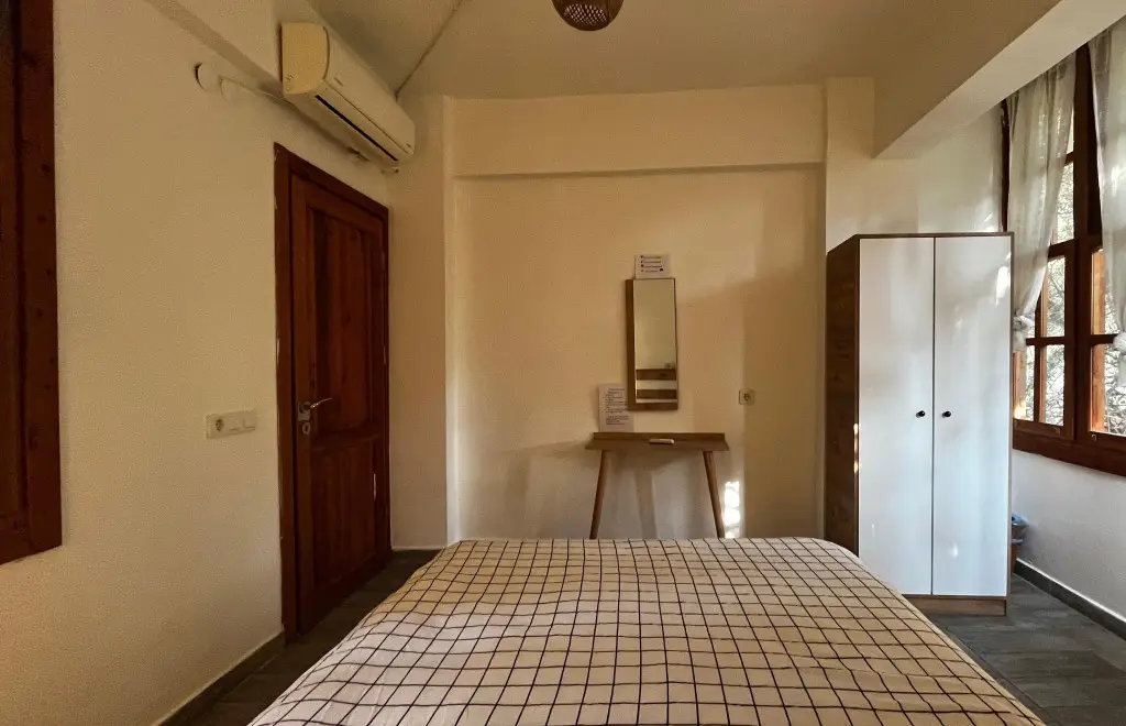 Анталья: Hostel Kuyu Beergarden