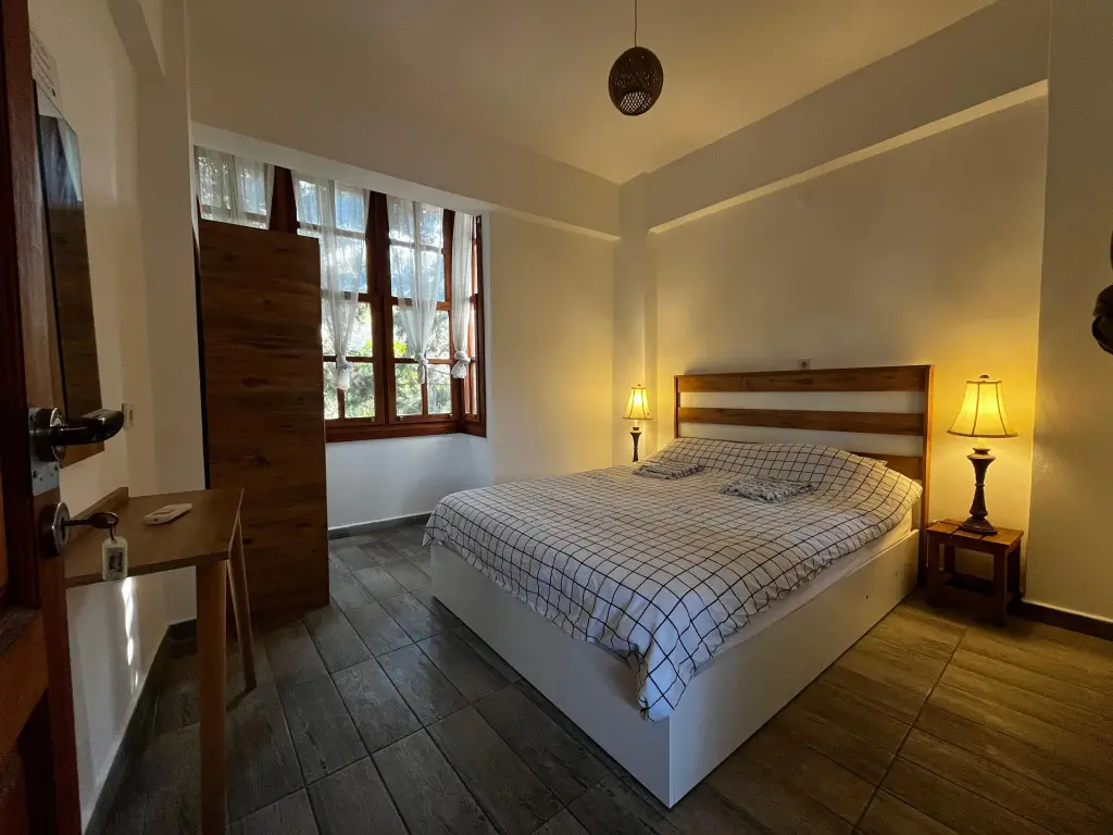 Анталья: Hostel Kuyu Beergarden