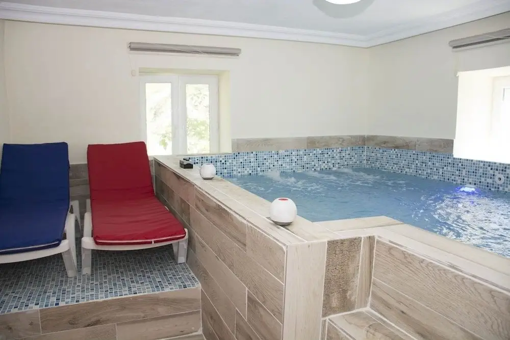 Исламлар: Villa Ozlem