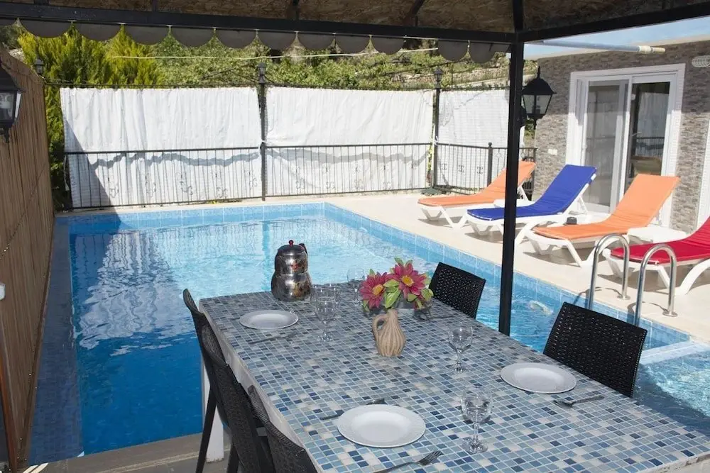 Исламлар: Villa Ozlem