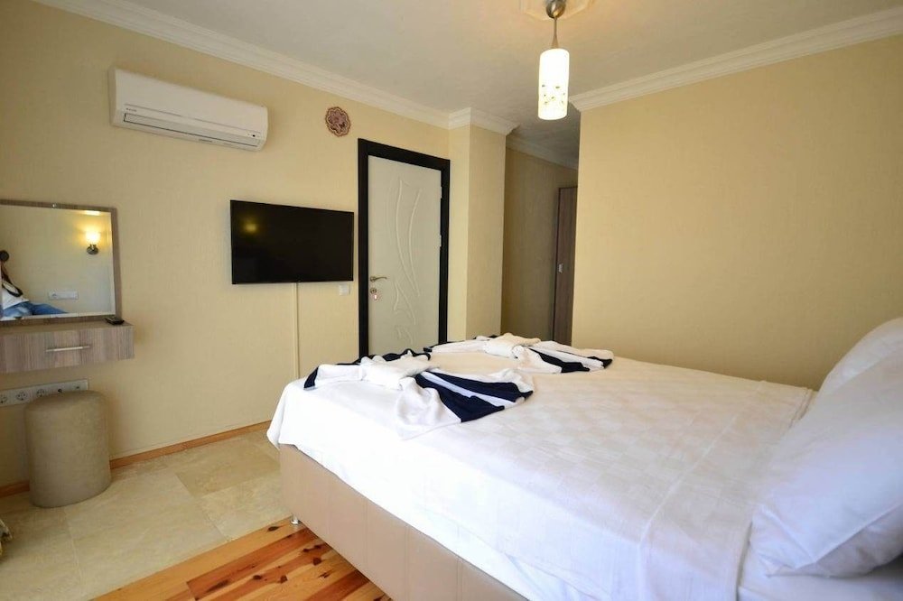 Исламлар: Villa Dolunay