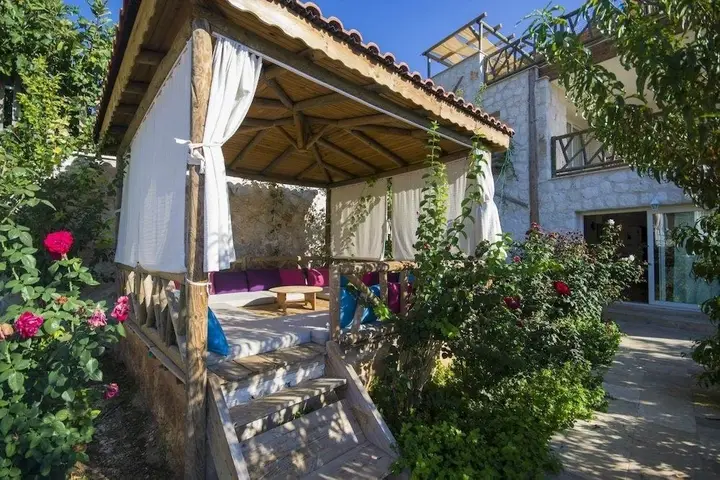 Исламлар: Villa Dolunay