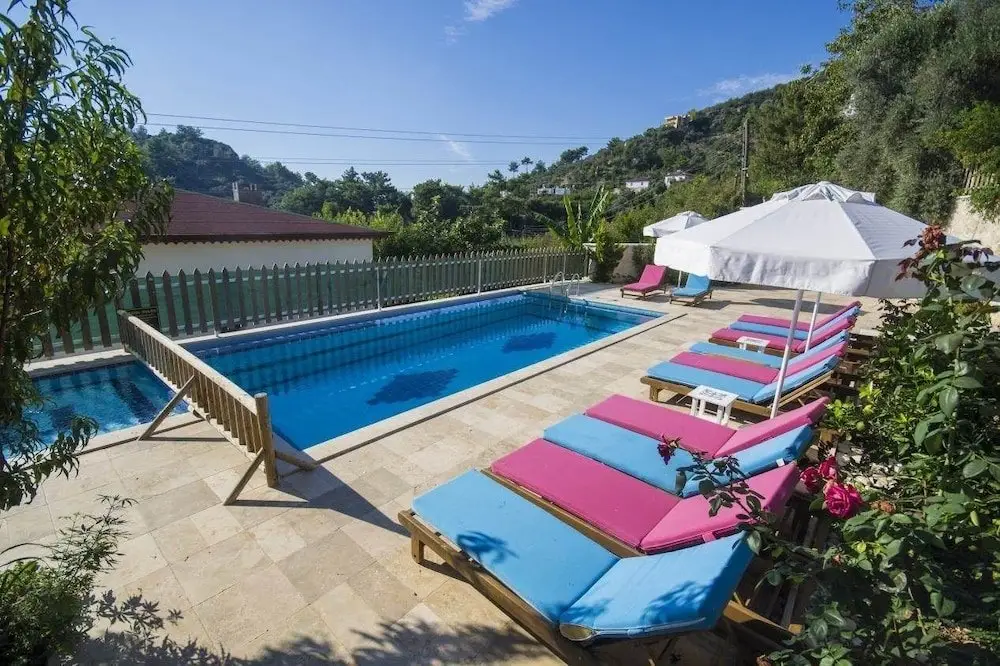 Исламлар: Villa Dolunay