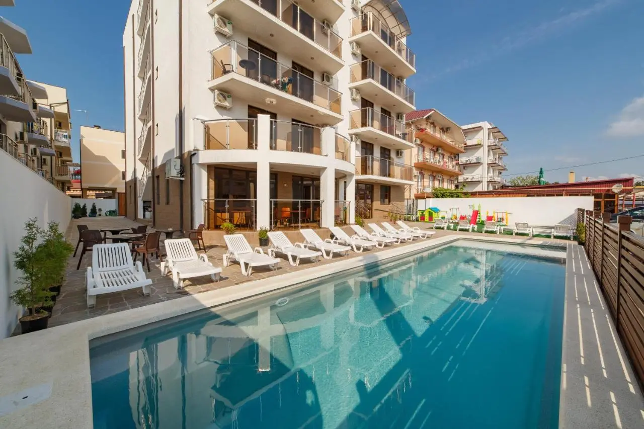 Витязево: Despina Family Hotel