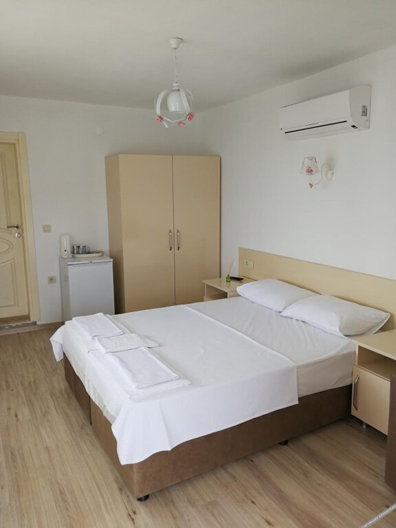 Кучуккую: Kaymak Tepesi Tatil Evi