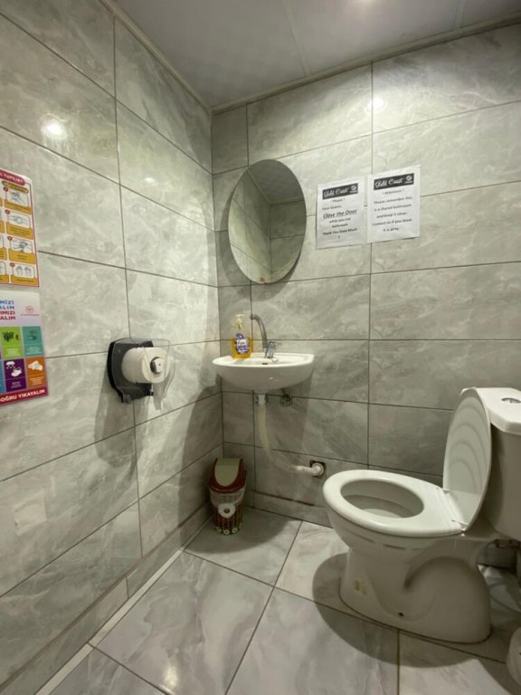 Анталья: Gold Coast Hostel