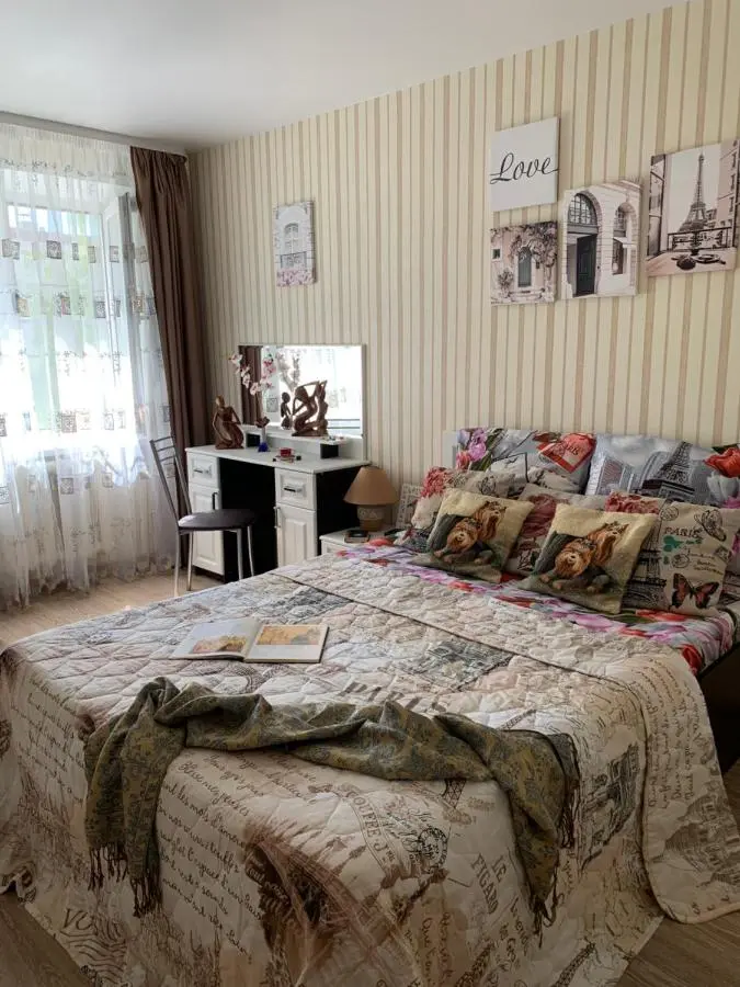 Коломна: Apartment on Kolomenskaya 6A