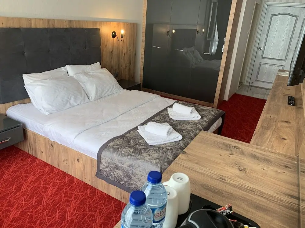 Болу: Adanaz Otel