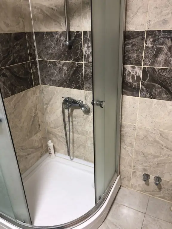 Баназ: Banaz Eren Otel