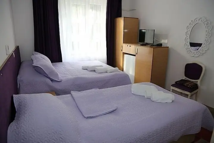 Унье: Antik Otel Unye