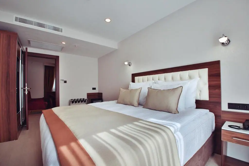 Измир: Hotel Paris Prestige
