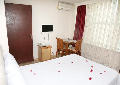 Адана: Gumus Otel