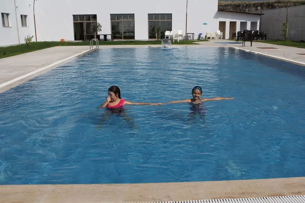Османие: Erzin Artemis Otel
