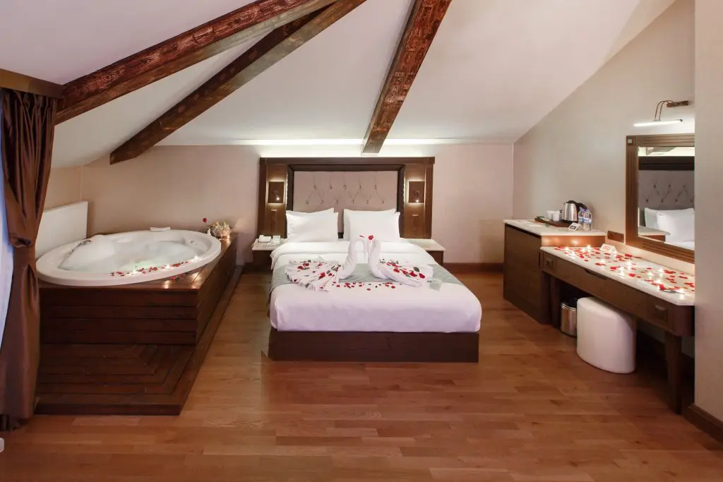 Трабзон: Курортный отель Sera Lake Resort