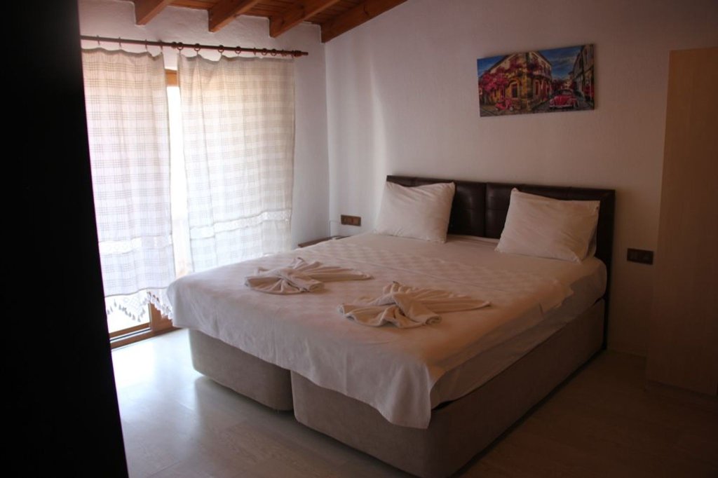 Акьяка: Santo Akyaka Home