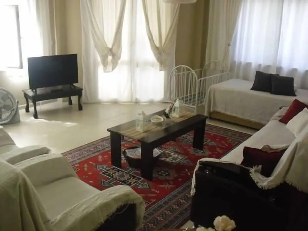 Кушадасы: Gaby Apartments Kusadasi