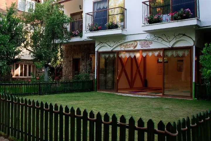 Фетхие: Piramit Hotel