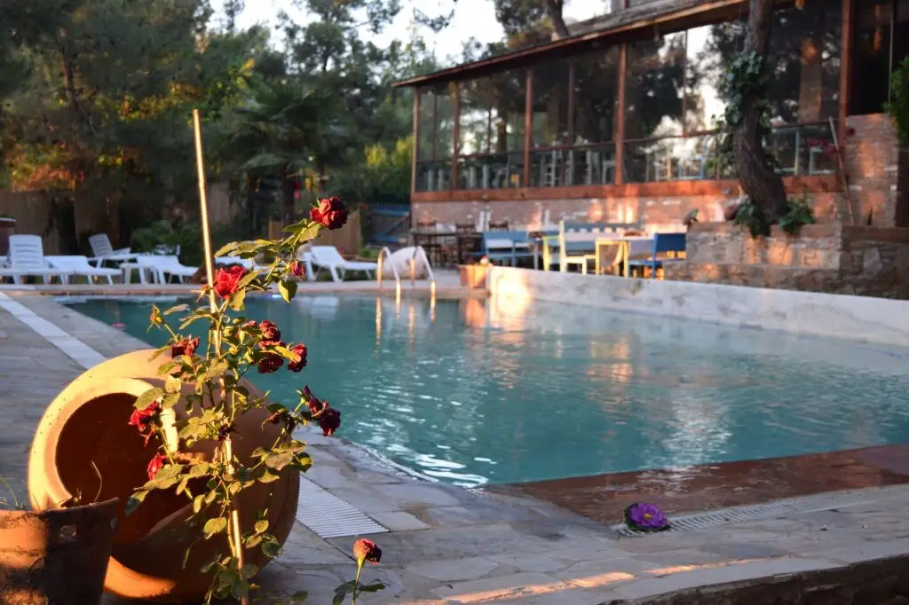 Шириндже: Kayserkaya Cottages & Camping