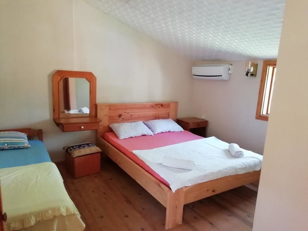 Патара: Medusa Bar & Camping - Hostel
