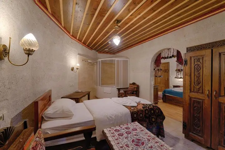 Аванос: Yoruk Stone House