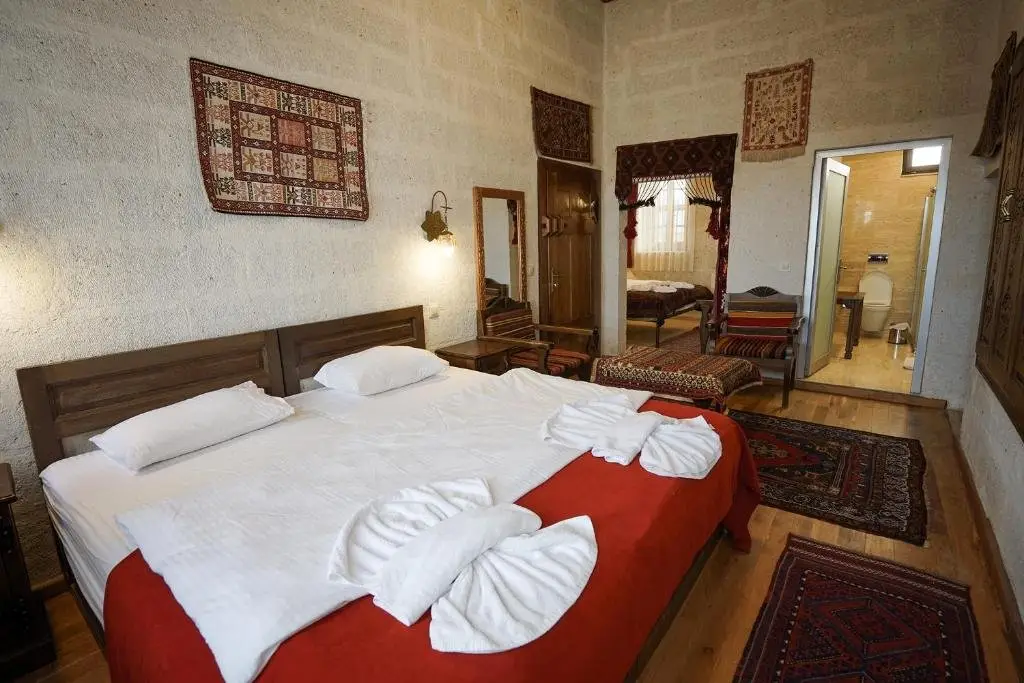 Аванос: Yoruk Stone House